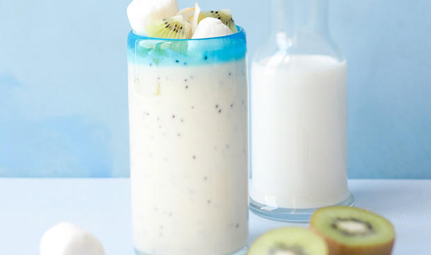 Marshmallow-Milkshake mit Kiwi