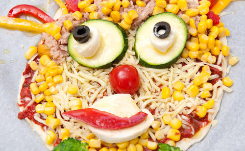 Bild: GUSTO / Ulrike Köb Clown-Pizza