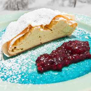 Topfenstrudel