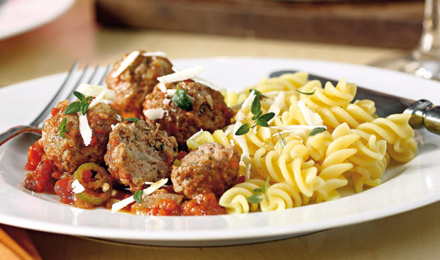 Fusilli mit Polpetti Diabolo in pikanter Paradeis-S Sauce