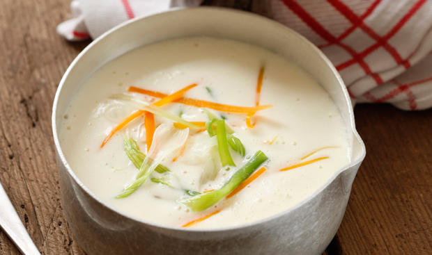 Bild: GUSTO / Schrems Theresa Montafoner Käsesuppe