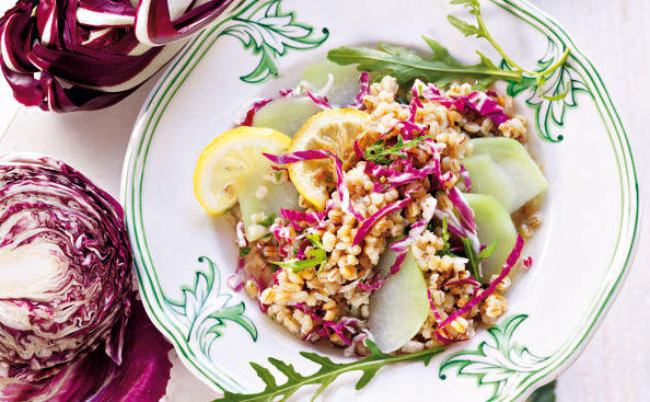 Rollgersten-Kohlrabi-Radicchio-Risotto