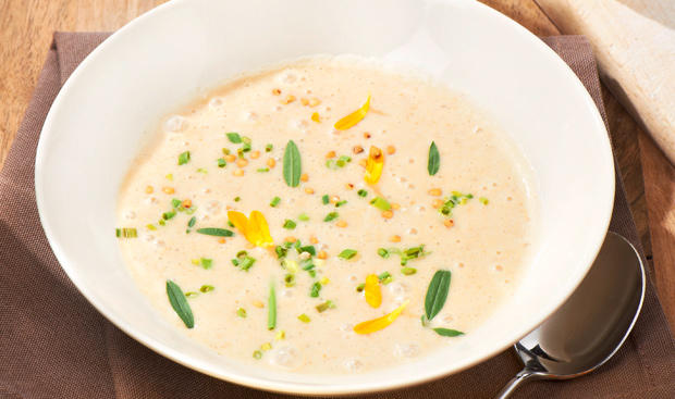 Bild: GUSTO / Prokop Lothar Bier-Brotsuppe