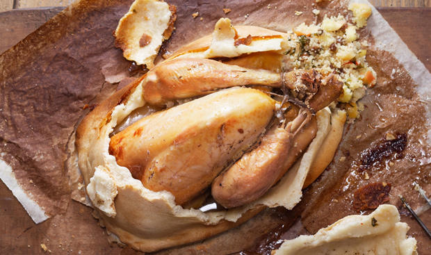 Bild: GUSTO / Brasch Dieter Huhn im Salzteig