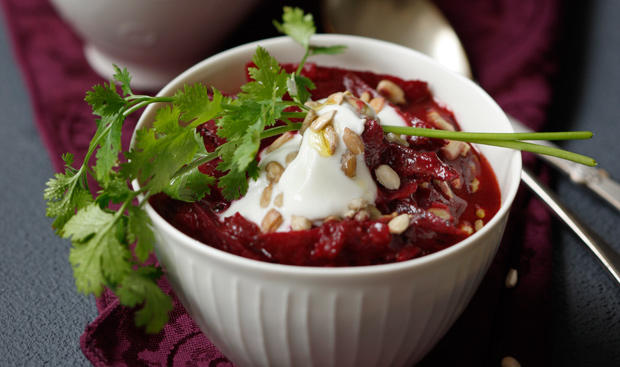 Bild: GUSTO / Schrems Theresa Rote-Rüben-Curry