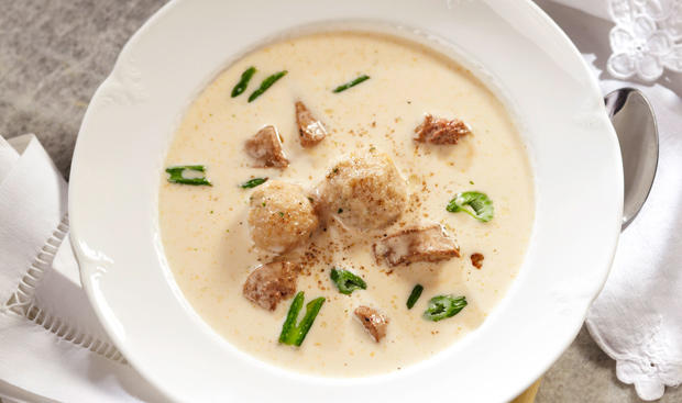 Bild: GUSTO / Liewehr Stefan Ganslsuppe