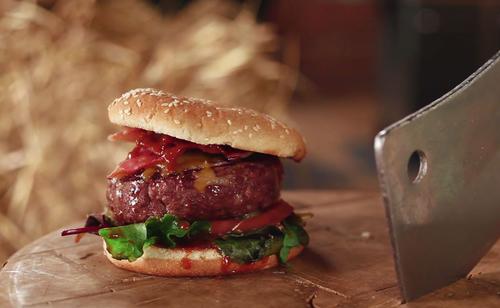 Bild: G+J Digital Products American Cheeseburger vom Grill