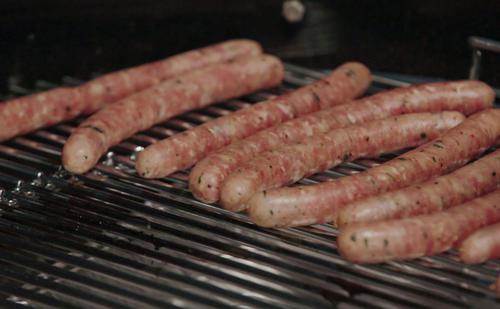 Bild: G+J Digital Products Bratwurst selbstgemacht
