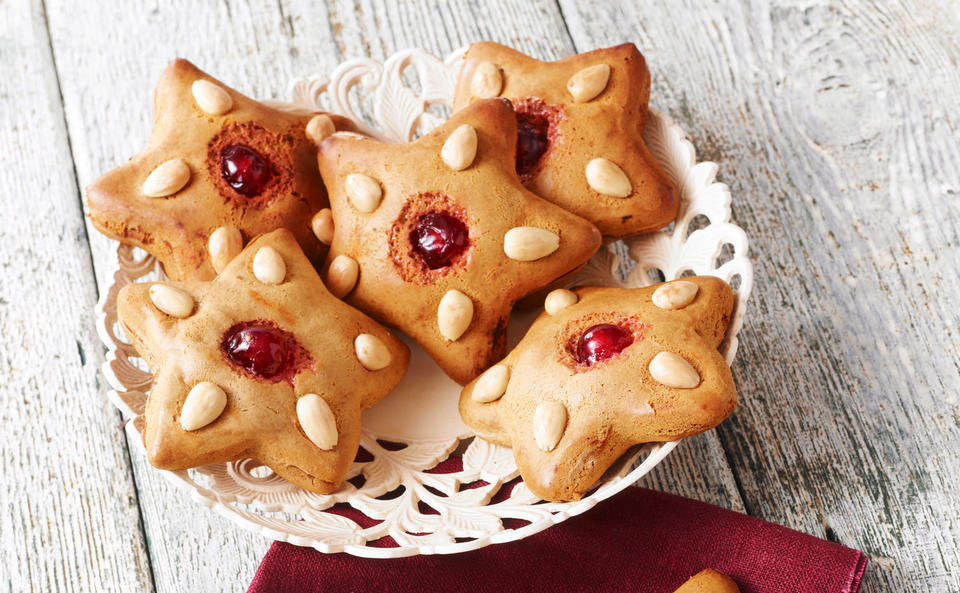 Weihnachtliche Lebkuchen • GUSTO.AT