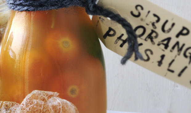 Bild: GUSTO / Koeb Ulrike Orangensirup mit Melisse