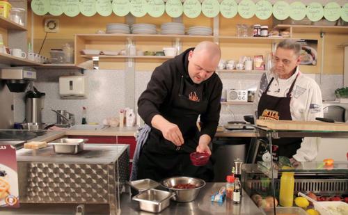 Bild: G+J Digital Products/Timo Moritz Faschierte Laibchen Barbecue-Style