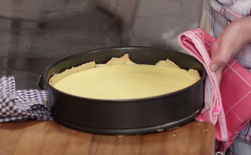 Bild: G+J Digital Products/Ulf Miers Käsekuchen mit Mürbteigboden