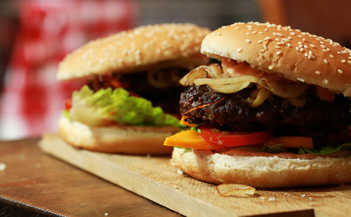 Bild: G+J Digital Products/Till Uhrig Exotischer Burger