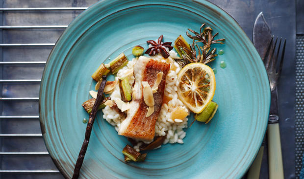 Bild: GUSTO / Brasch Dieter Welsfilet mit Gewürzrisotto und Zitrone