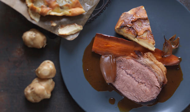 Rindfleisch mit Topinambur-Tarte