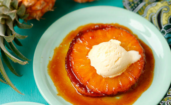 Ananas-Tartelettes mit Eis