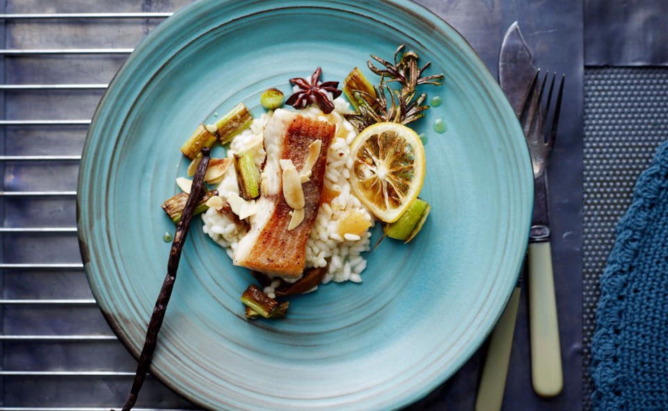 Welsfilet mit Gewürzrisotto und Zitrone