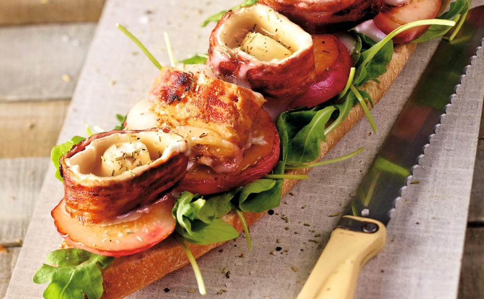 Ziegenkäse-Speck-Ciabatta mit Pfirsich