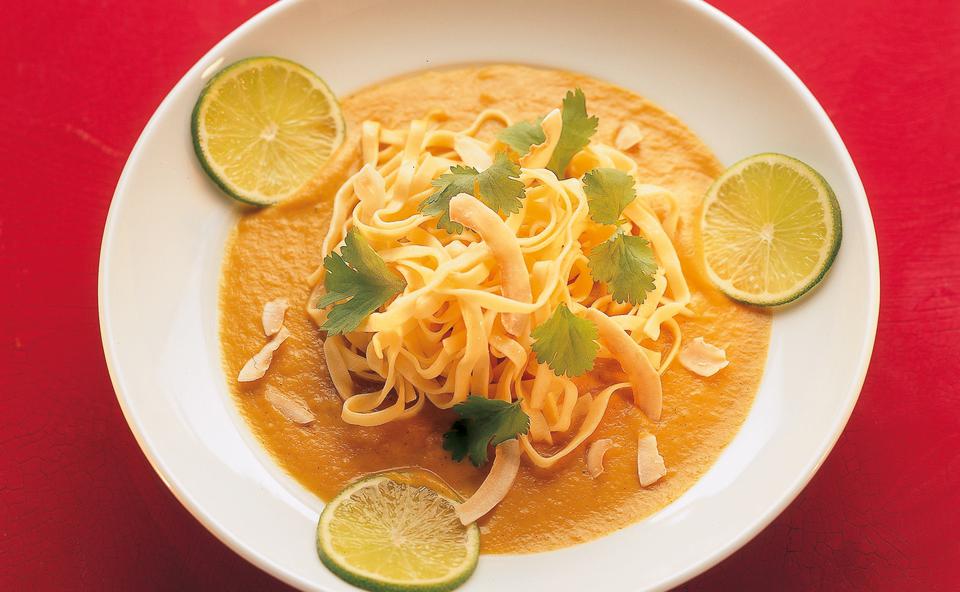 Kokoscurry mit Tagliatelle