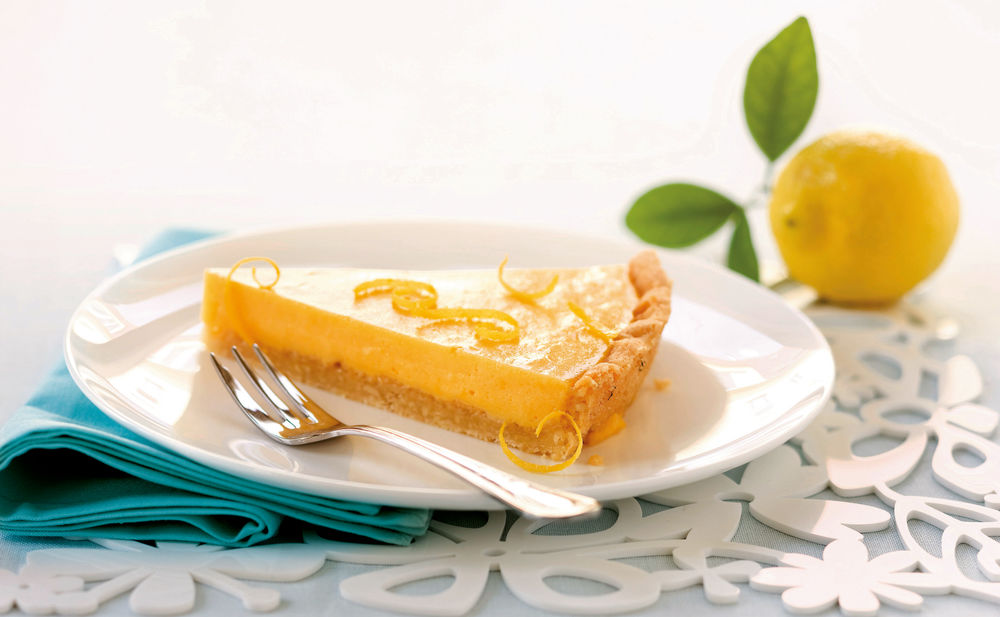 Mandel-Zitronen-Tarte • Rezept • GUSTO.AT