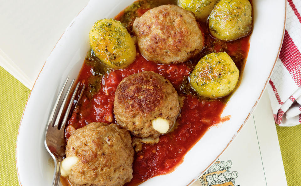 Fleischbällchen mit Mozzarellafülle