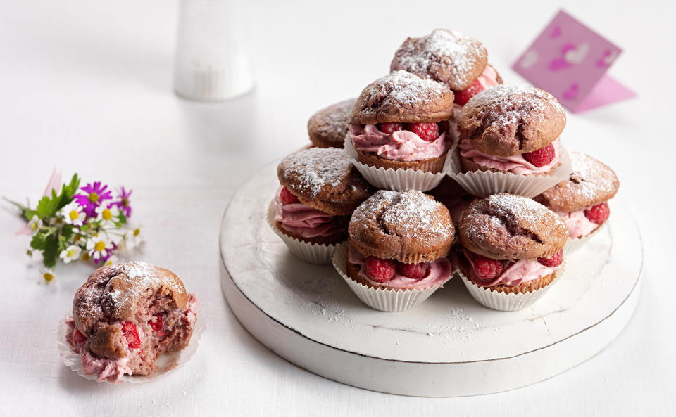 Gefüllte Himbeer-Muffins