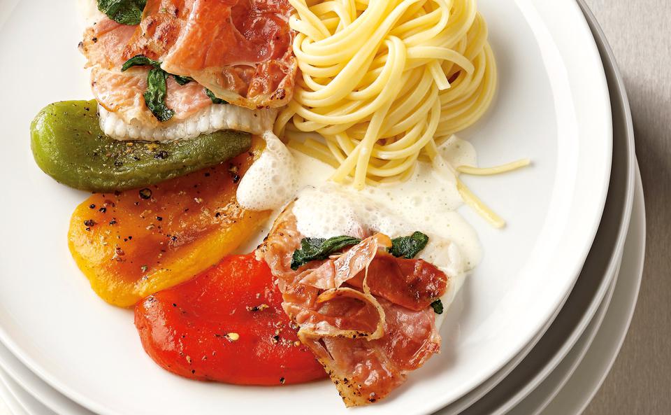 Heilbutt Saltimbocca auf Peperonata