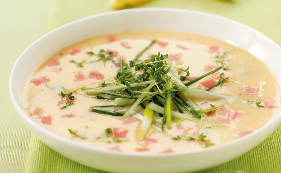 Schinken Suppe mit Kresse • Rezept • GUSTO.AT