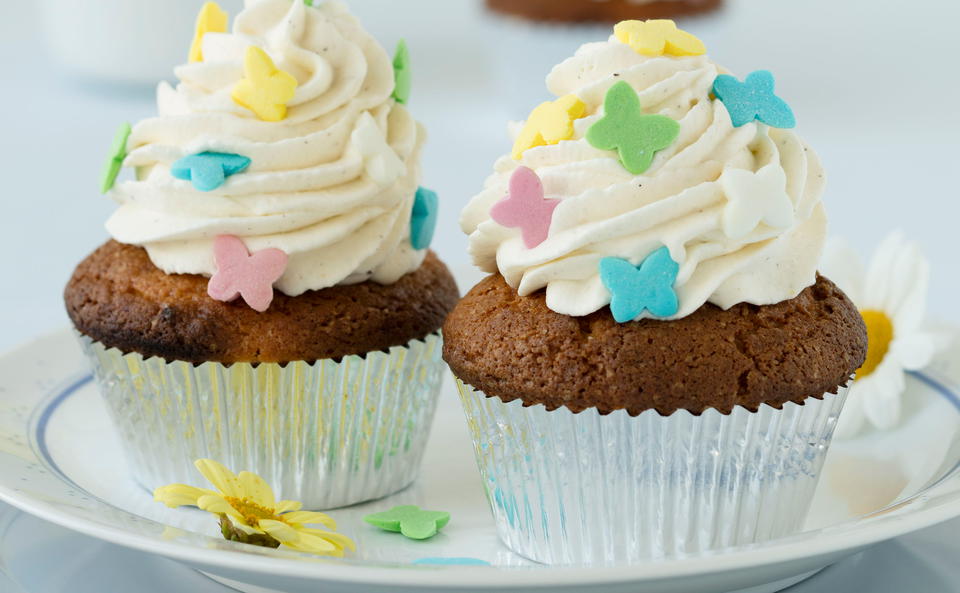 Marillen-Cupcakes mit Vanille-Topping