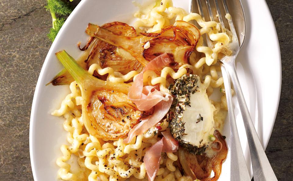 Fusilli lunghi mit Fenchel