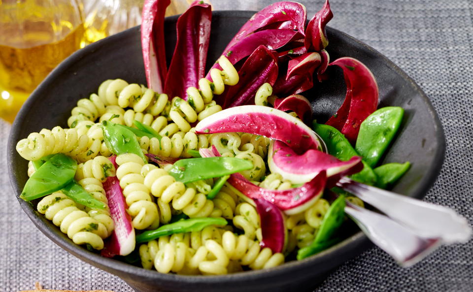 Pastasalat mit Radicchio