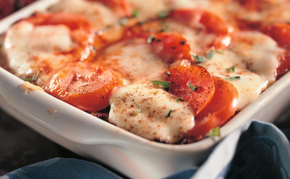 Lasagne mit Faschiertem, Paradeisern und Mozzarella • Rezept