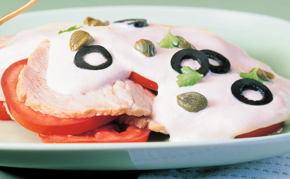 Vitello tomato: Kalb mit Paradeisersauce