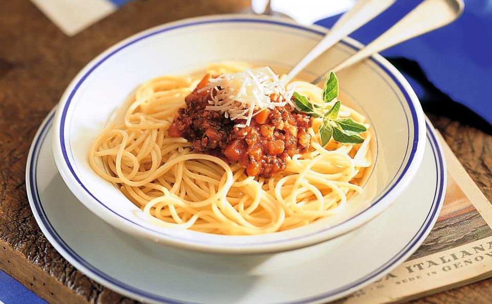 Spaghetti mit Sauce Bolognese