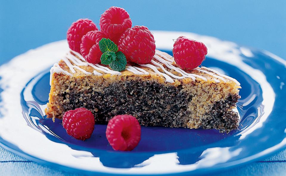 Torte mit zweierlei Mohn