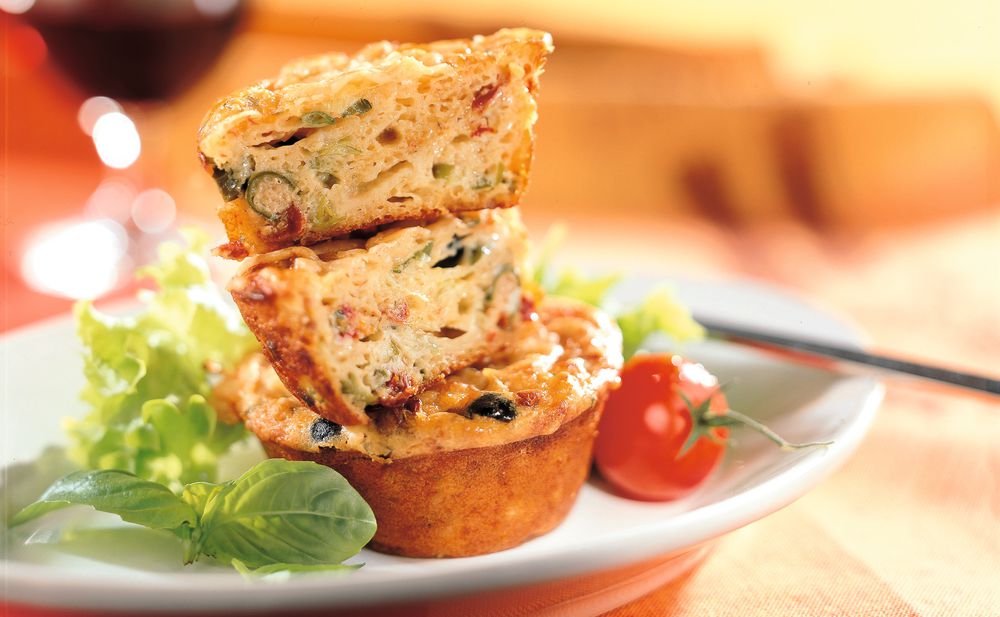 Pikante Parmesan-Muffins • Rezept • GUSTO.AT
