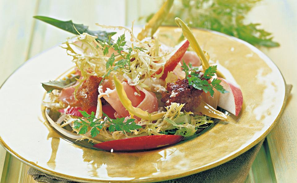 Schinken-Brotsalat mit Krendressing