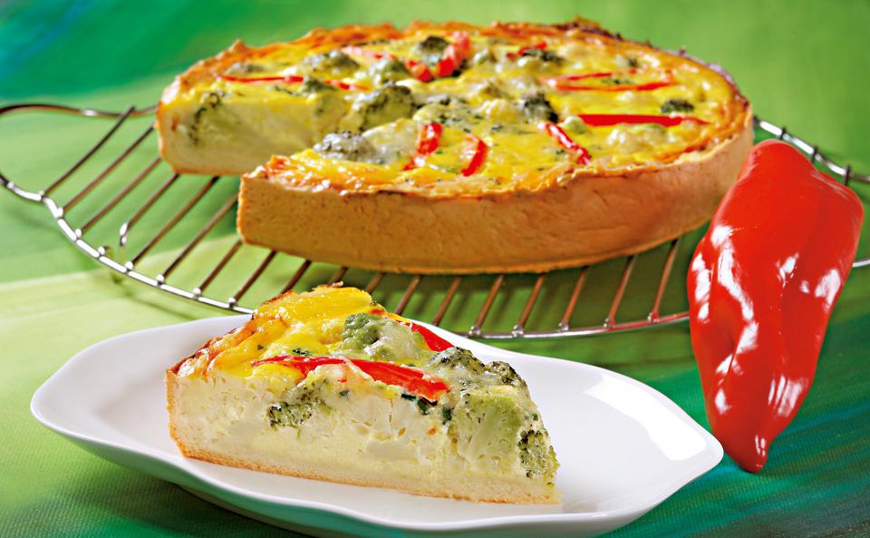 Quiche mit Brokkoli, Karfiol und Romanesco