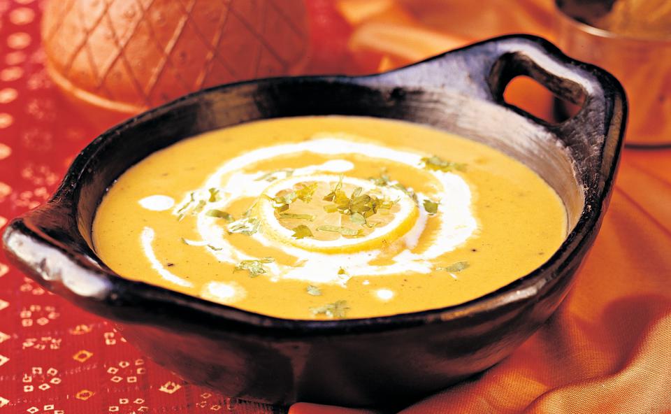 Dal Shobra: Indische Linsencremesuppe