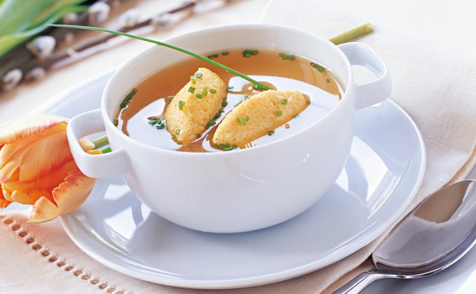 Gemüsesuppe mit Polentanockerln