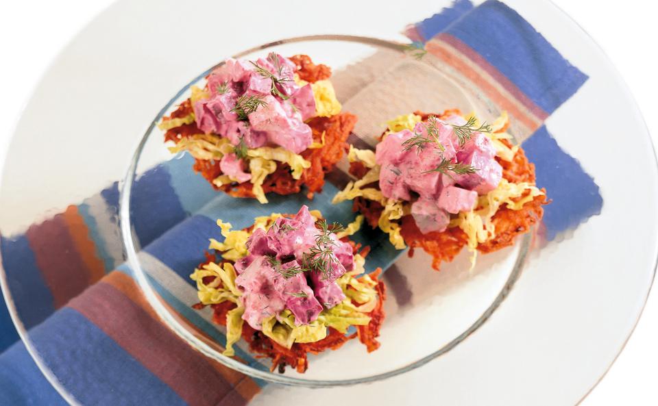 Rote Rüben-Rösti mit Matjes-Apfel-Salat