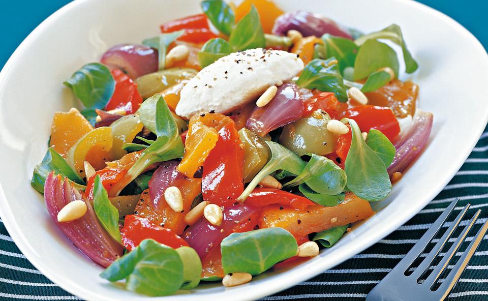 Gemüsesalat mit Ricotta