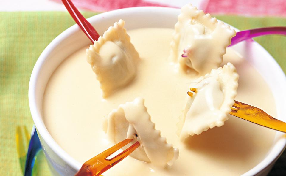 Käsefondue mit Ravioli