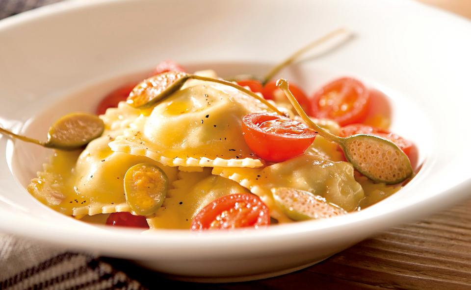 Fleisch-Ravioli mit Schmelztomaten