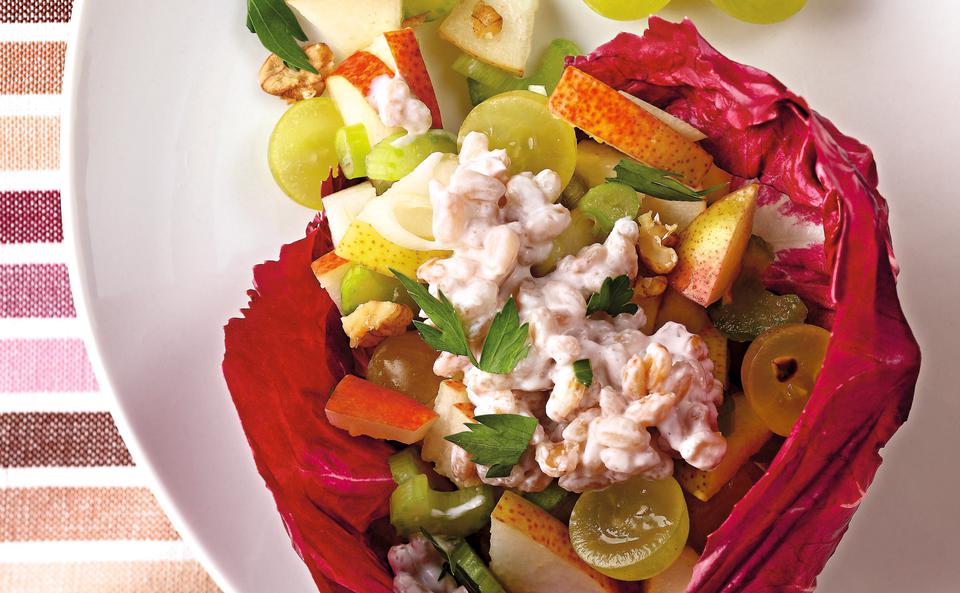 Birnen-Salat mit Joghurt-Getreidereis