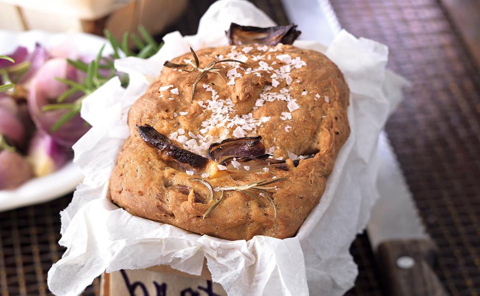 Zwiebelbrot mit Rosmarin