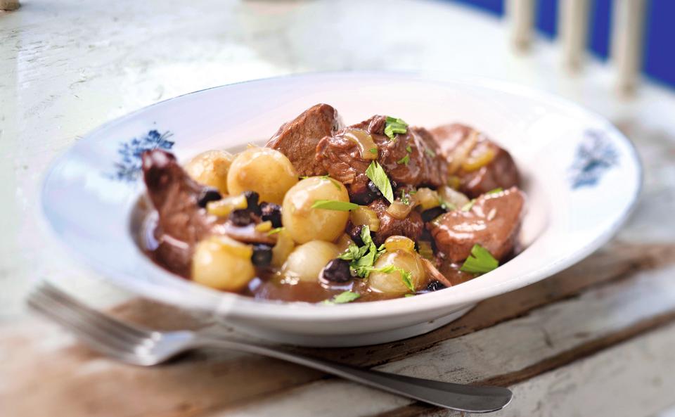 Kalbsragout mit Aroniabeeren