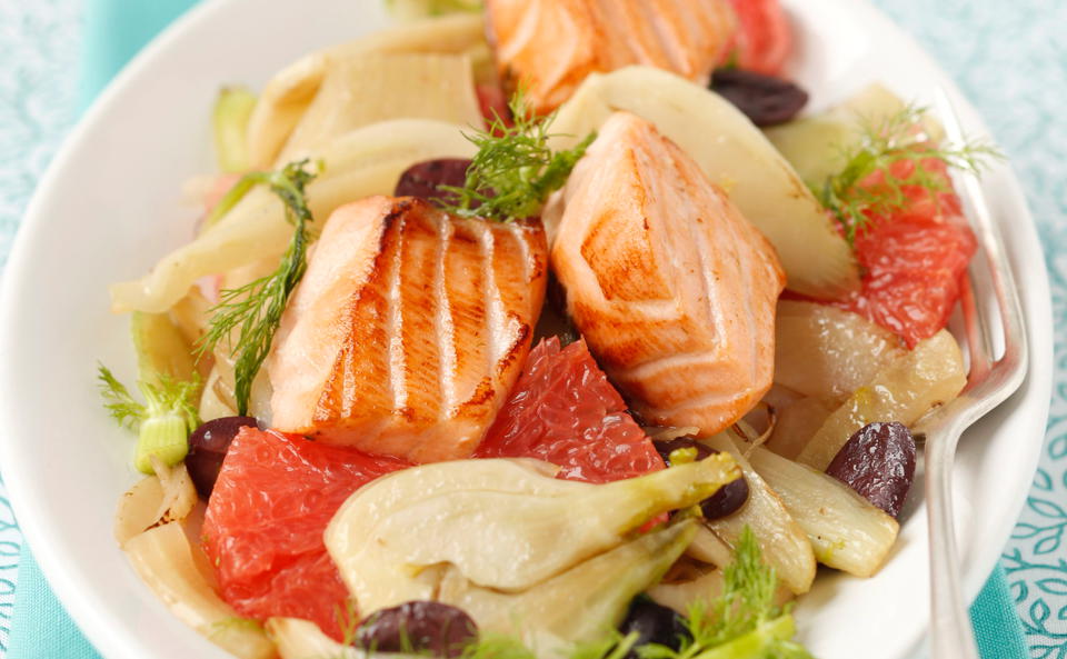 Lachs auf Fenchel und Grapefruits