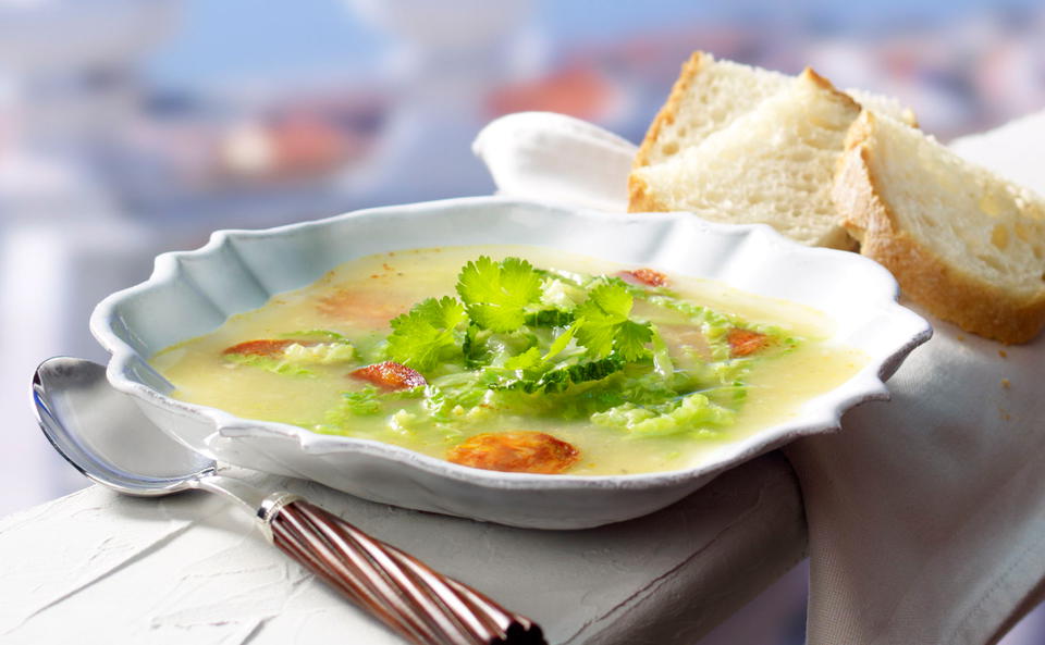 Caldo verde: Portugiesische Kohlsuppe