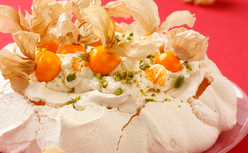Pavlova mit Mandarinencreme
